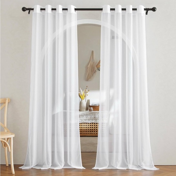 Sheer Curtains  (20 panels) - Picture 1 of 4